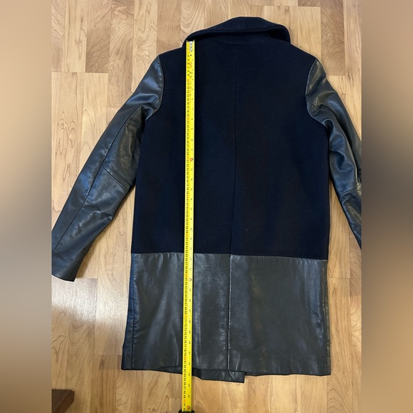 Danier Women's Wool and Leather Jacket - Picture 13 of 15